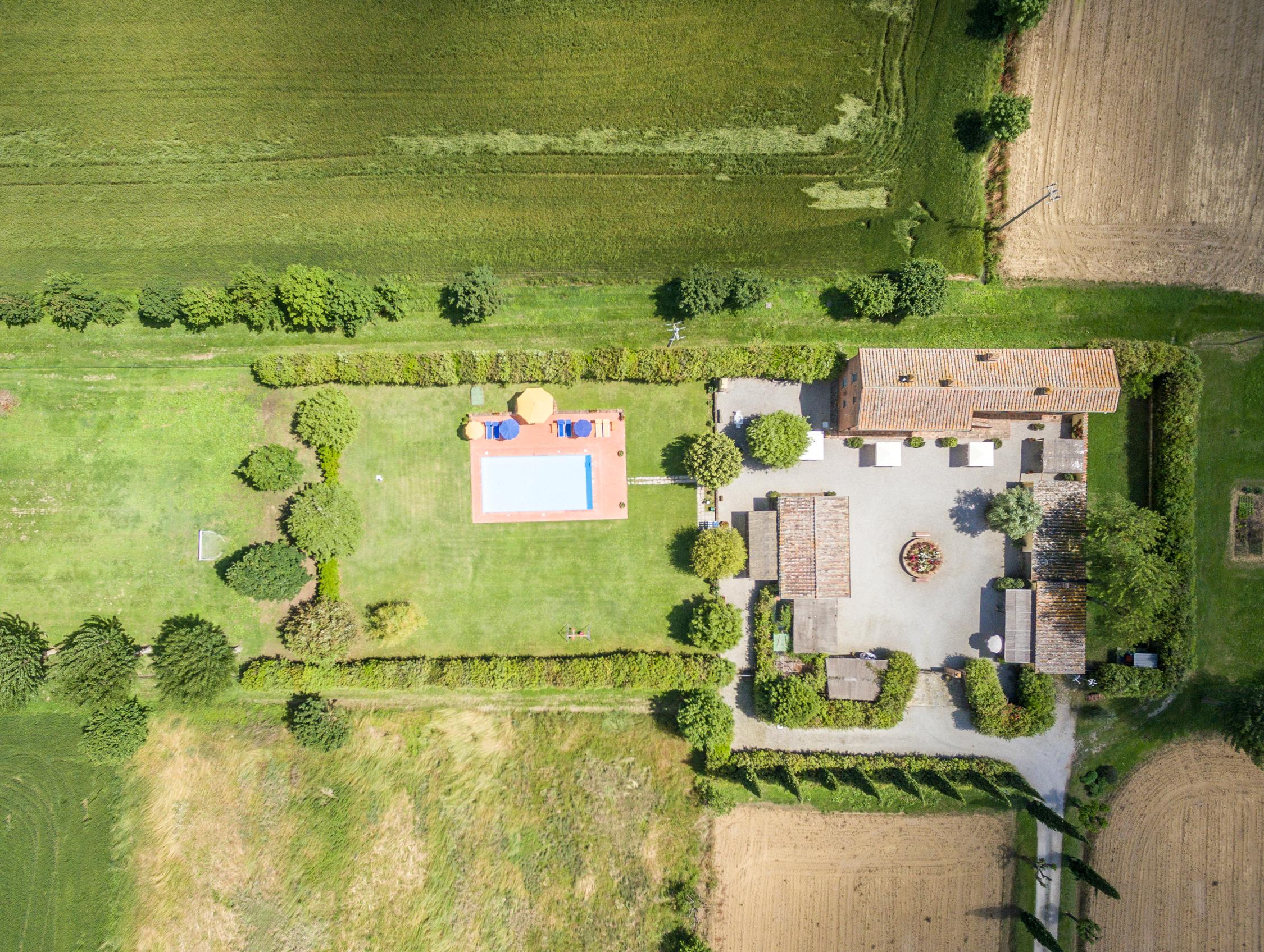 Agriturismo Casa Carlotta in Valdichiana | Foiano della Chiana, Arezzo