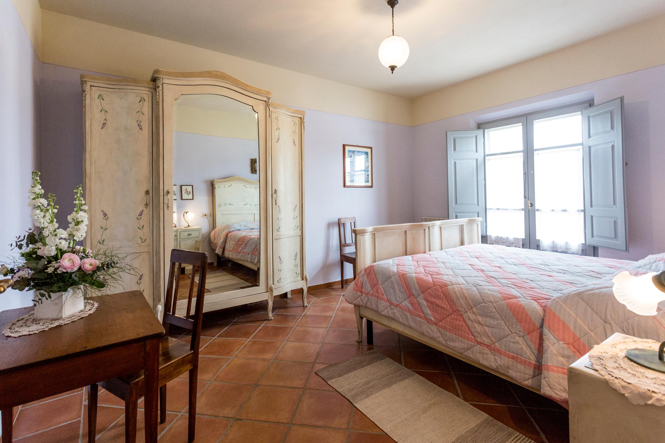 Apartments with swimming pool in Foiano della Chiana, near Cortona, Arezzo