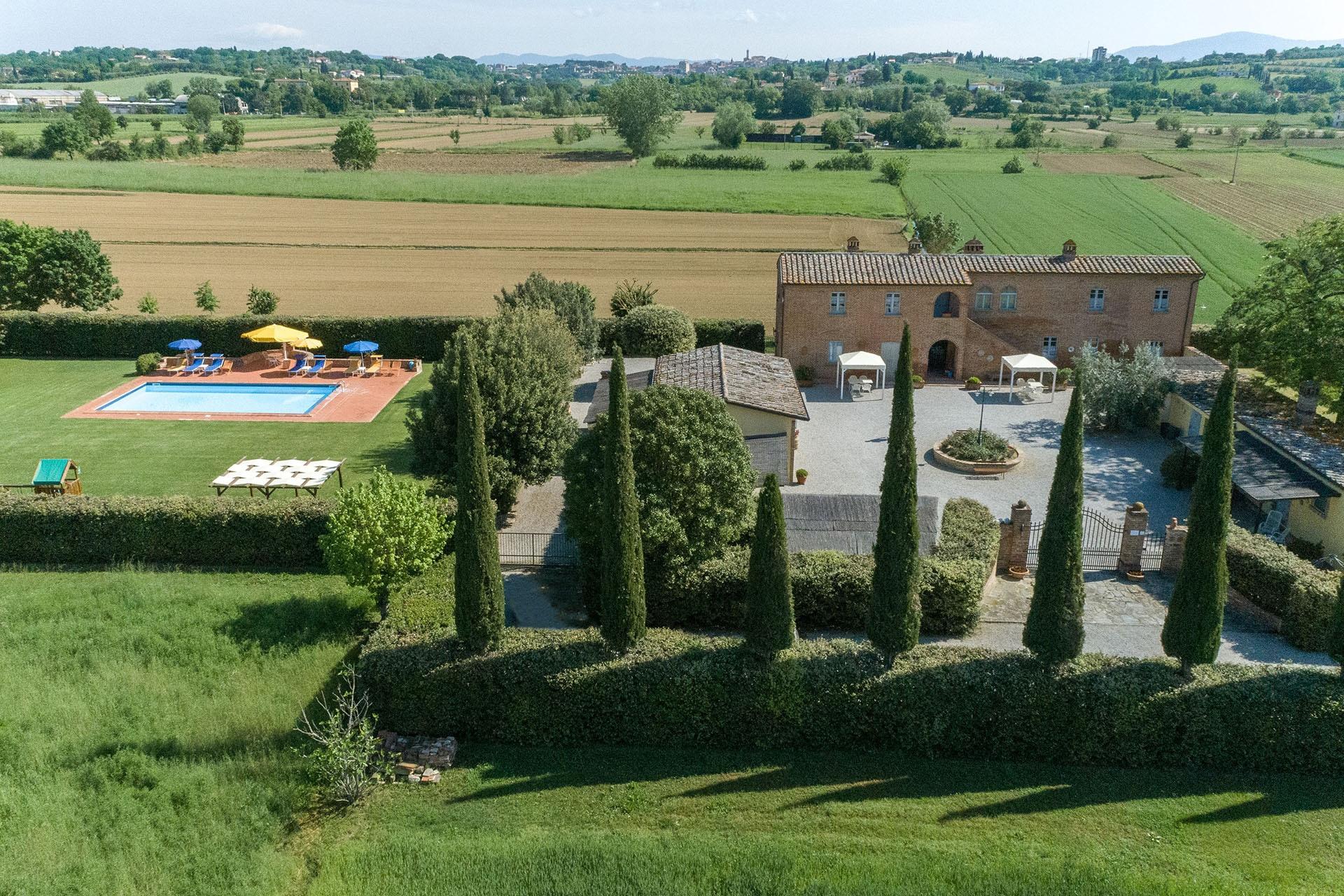 Agriturismo Casa Carlotta | Farmhouse in Tuscany, Foiano della Chiana